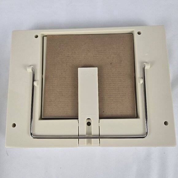 VTG Avon Light Up Make Up & Magnifying Mirror Battery Operated NWT Dead Stock - Picture 5 of 12